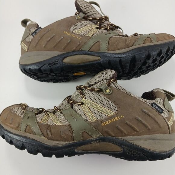 Merrell Vibram Women's size( run small) 9 Hiking Shoe. Geen(olive). Waterproof. - Picture 7 of 10